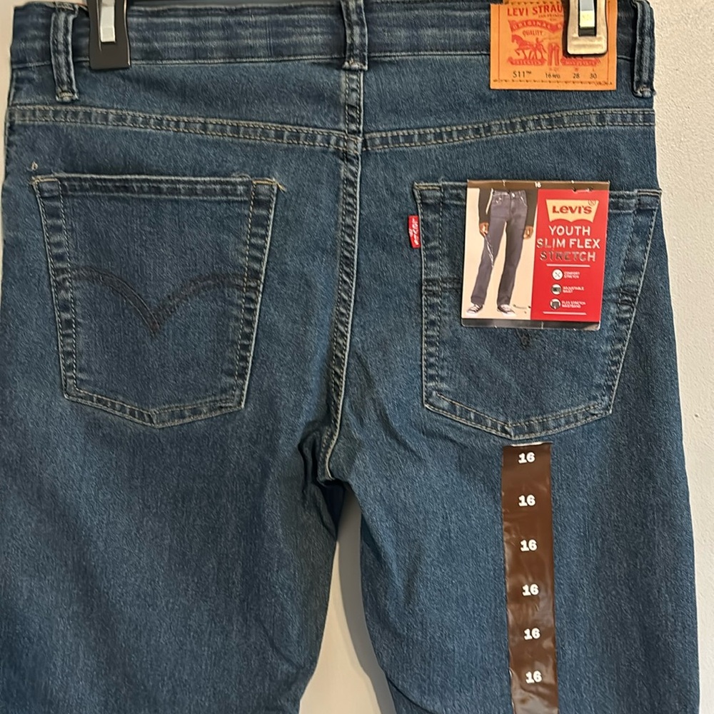 New With Tags Boys Levi’s Size 16
